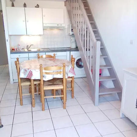 Appart.3_ T3 - 4 Pers - 150 M/mer Confort Apartment *