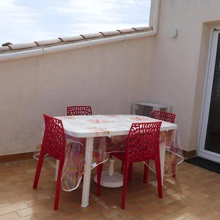 A 150 M De La - T3 Confort - 4 Pers - Roussillon - 3 Apartament *